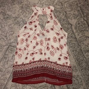 💕 Francesca's high neck key hole shirt size xs